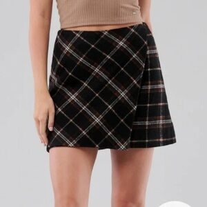 Hollister Ultra High Rise Mini Skirt Sz S Plaid Flannel Wool Academia Faux Wrap